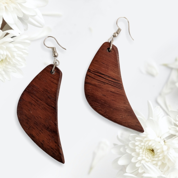 Handmade African wooden Earrings Brown 🤎 - Picture 1 of 4